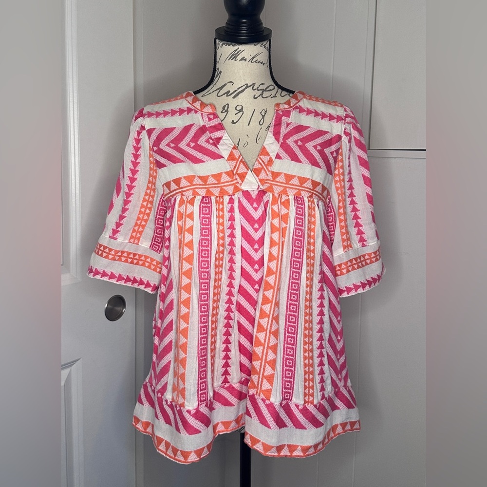 Old Navy Pink and Orange Patterned Blouse